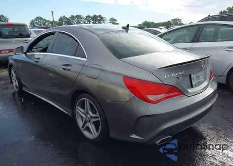 2014 Mercedes-Benz Cla 250 z USA, uszkodzony, nr VIN WDDSJ4EB8EN064844